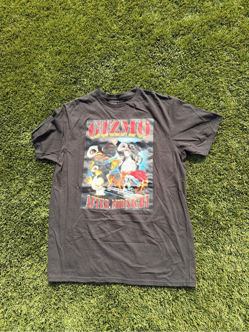 Gizmo After Midnight Graphic Tee - Black